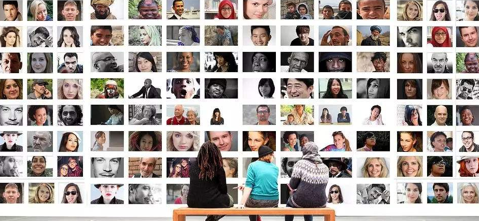 做為一個(gè)軟件開發(fā)公司要以客戶為準(zhǔn)并對其負(fù)責(zé)